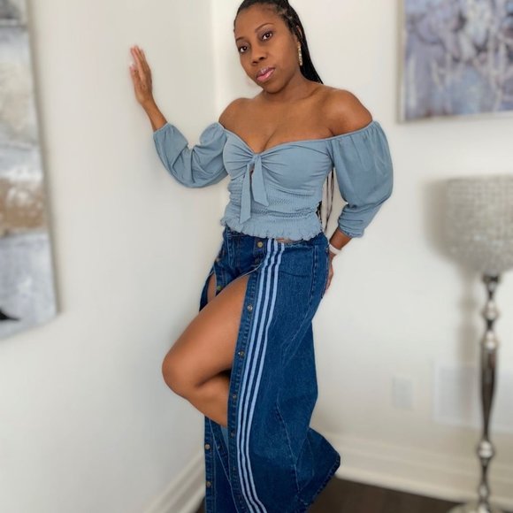 (NWT) Smocked Keyhole Off-Shoulder Top - Blue - Picture 2 of 4